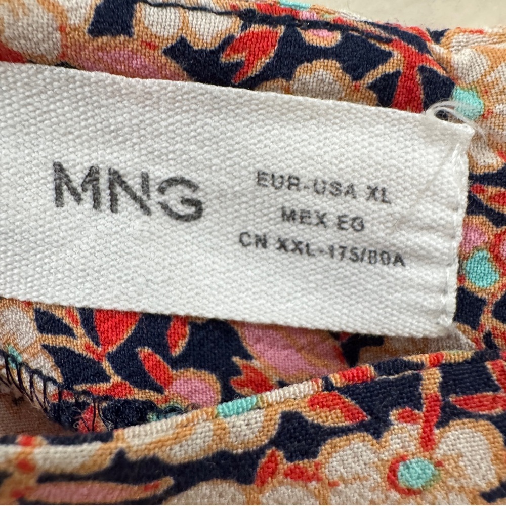 Mango Ditsy Floral Midi Skirt Button Front Center Slit Size XL Cottagecore - Picture 3 of 9
